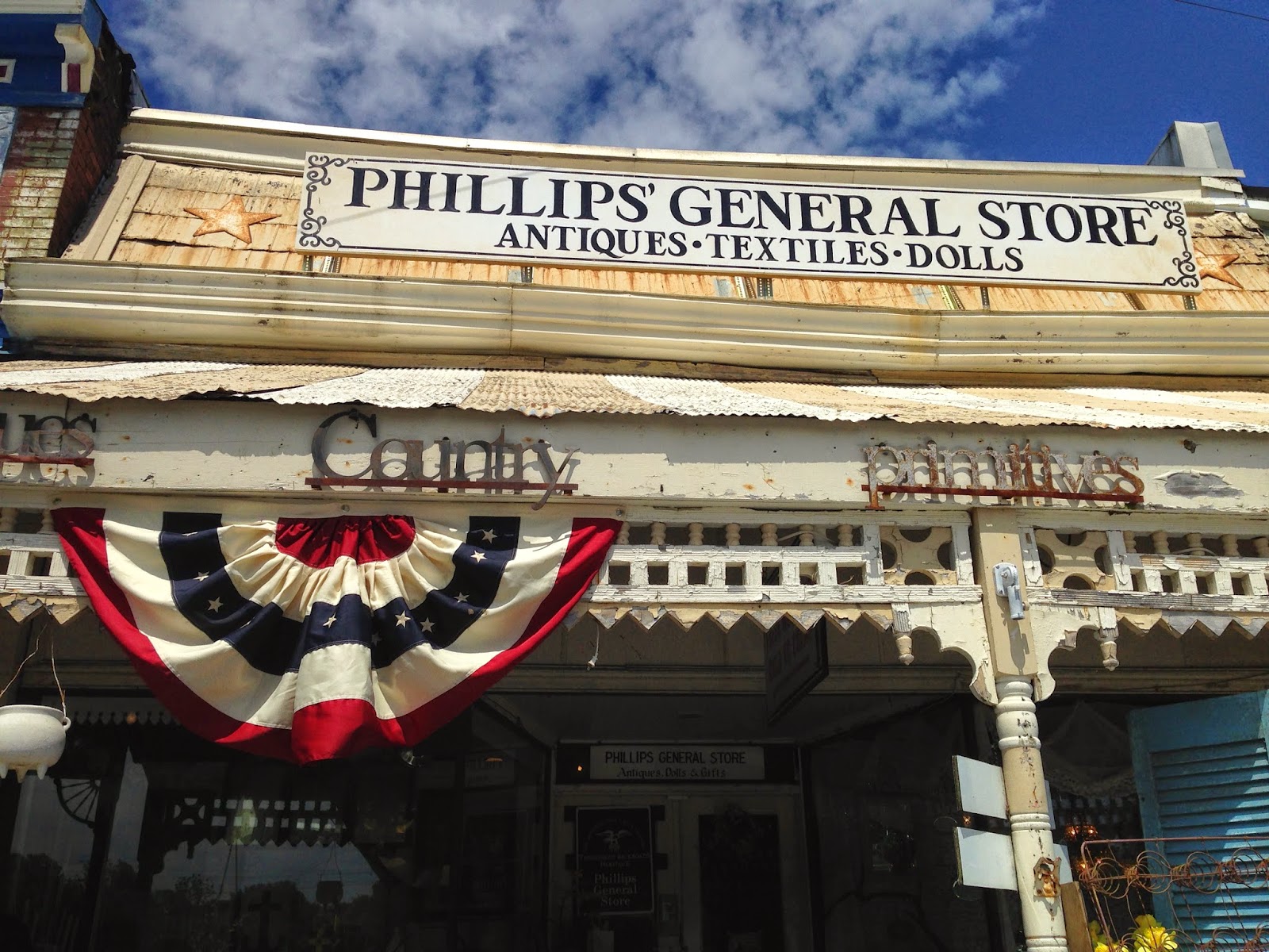 Coastal Charm Bell Buckle