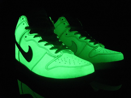 glow in the converse transparent shoes x glowing nikes buy amazing characters shoes glow in the converse transparent shoes x glowing nikes buy amazing characters shoes