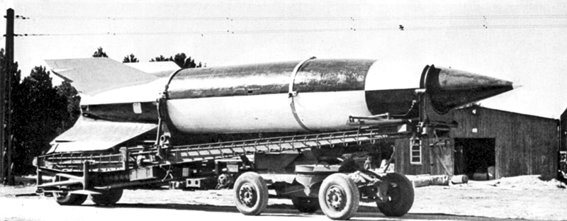 http://4.bp.blogspot.com/-5yQ9oOu-Z-Q/TjMSTfRCiqI/AAAAAAAAAFg/x1zBM5-V1lo/s1600/V-2_Rocket_On_Meillerwagen.jpg