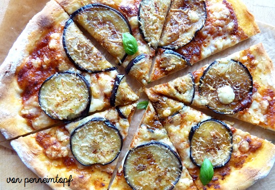 Pizza Aubergine Zucchini
