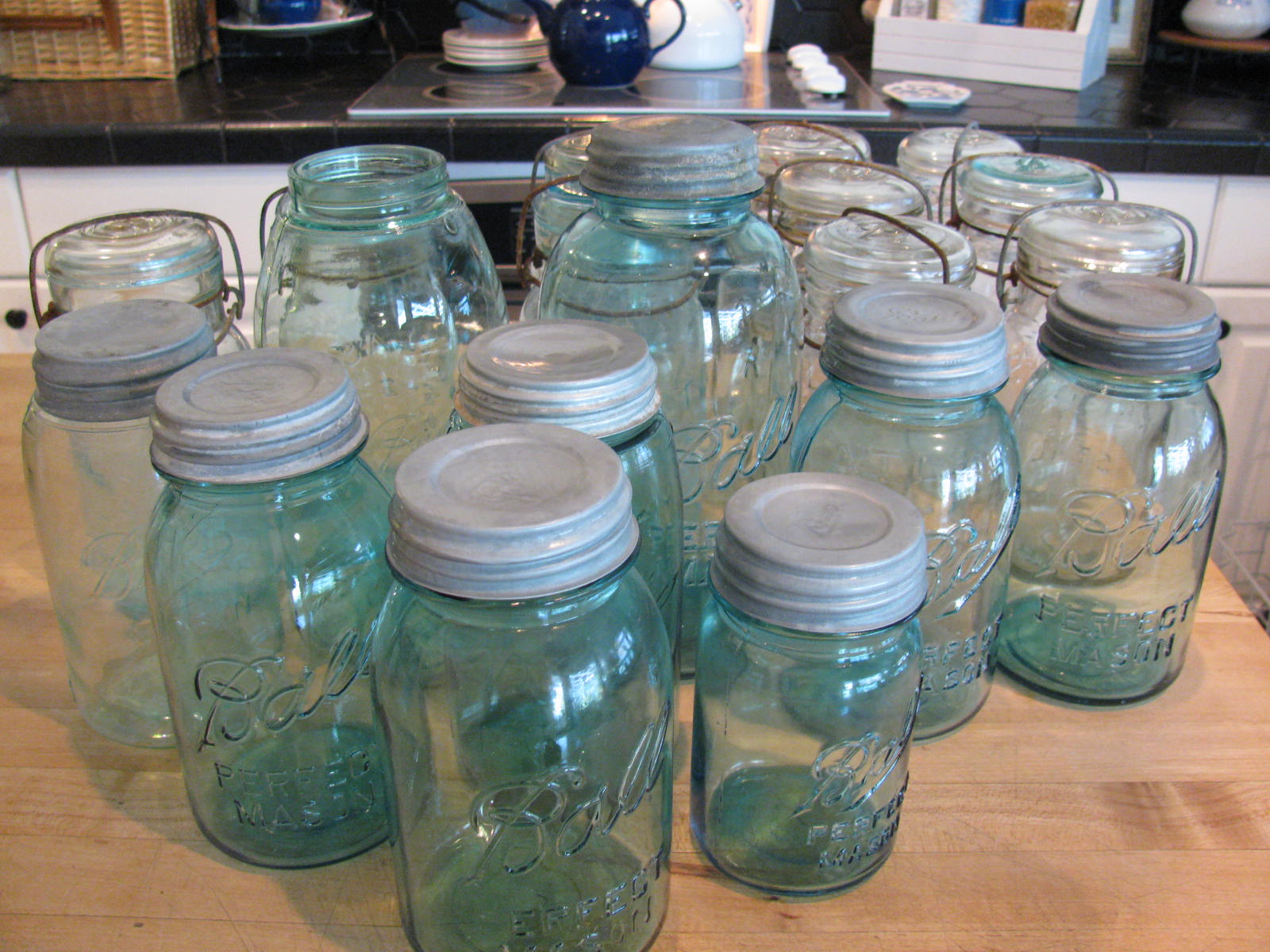 MAY DAYS How To Clean Zinc Lids from Ball Jars
