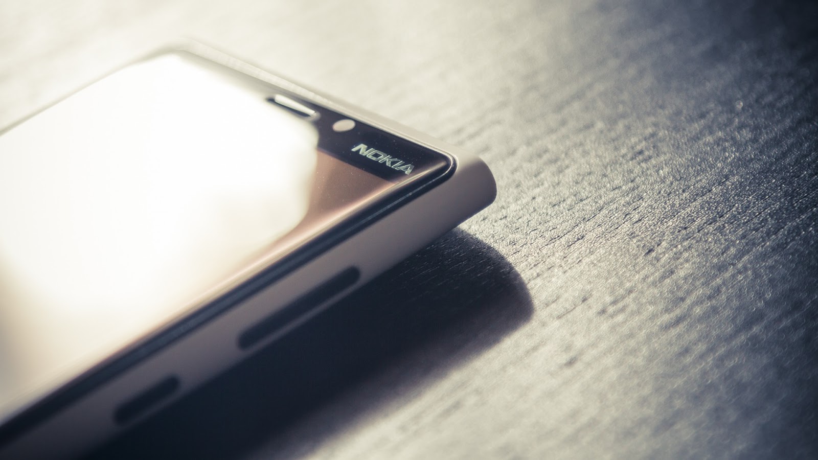http://4.bp.blogspot.com/-6-tmj0WnHYA/UOM_Enf7UdI/AAAAAAAALEo/sakp0XvJams/s1600/nokia-lumia-920-wallpapers-hd+(4).jpg