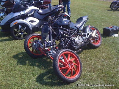Monstrosity- Ducati Trike by TreMoto This trike is basically a motorcycle with the stability of four wheels but the feel of two, all at under 400lbs (181kg).
