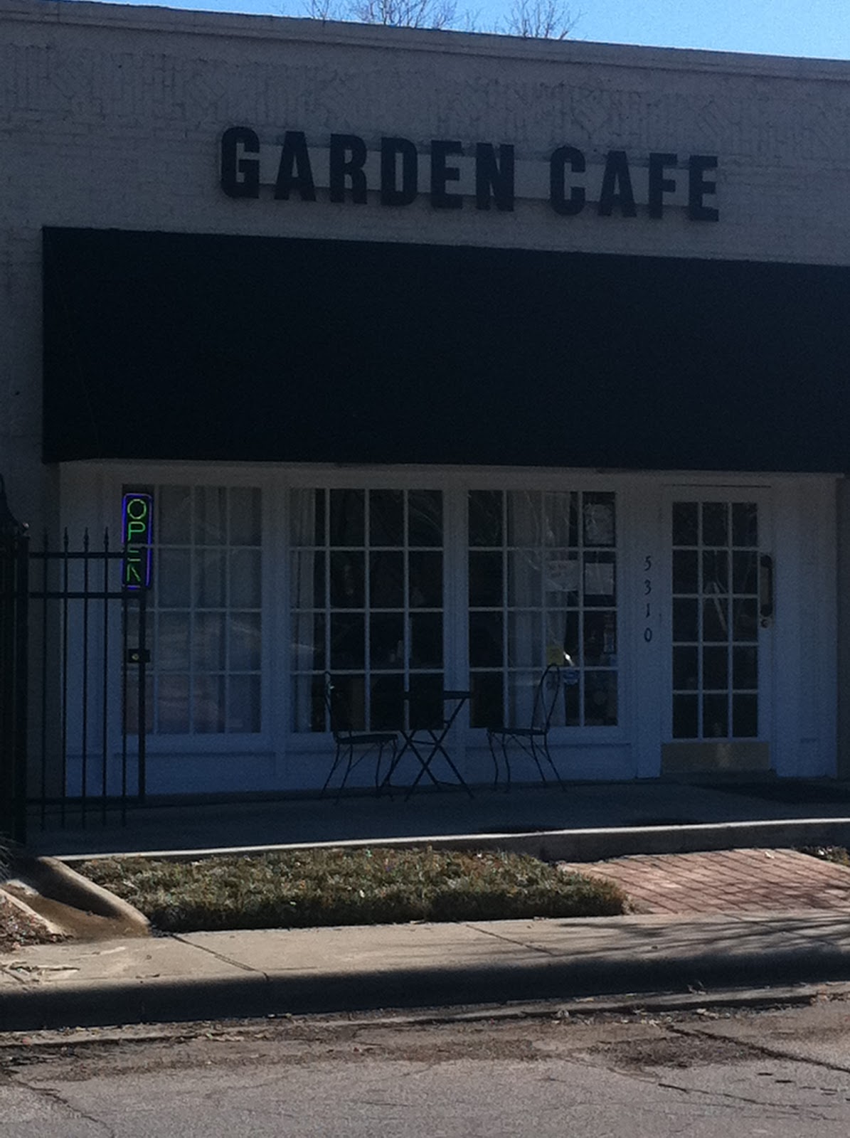 Simplysandi Garden Cafe Dallas