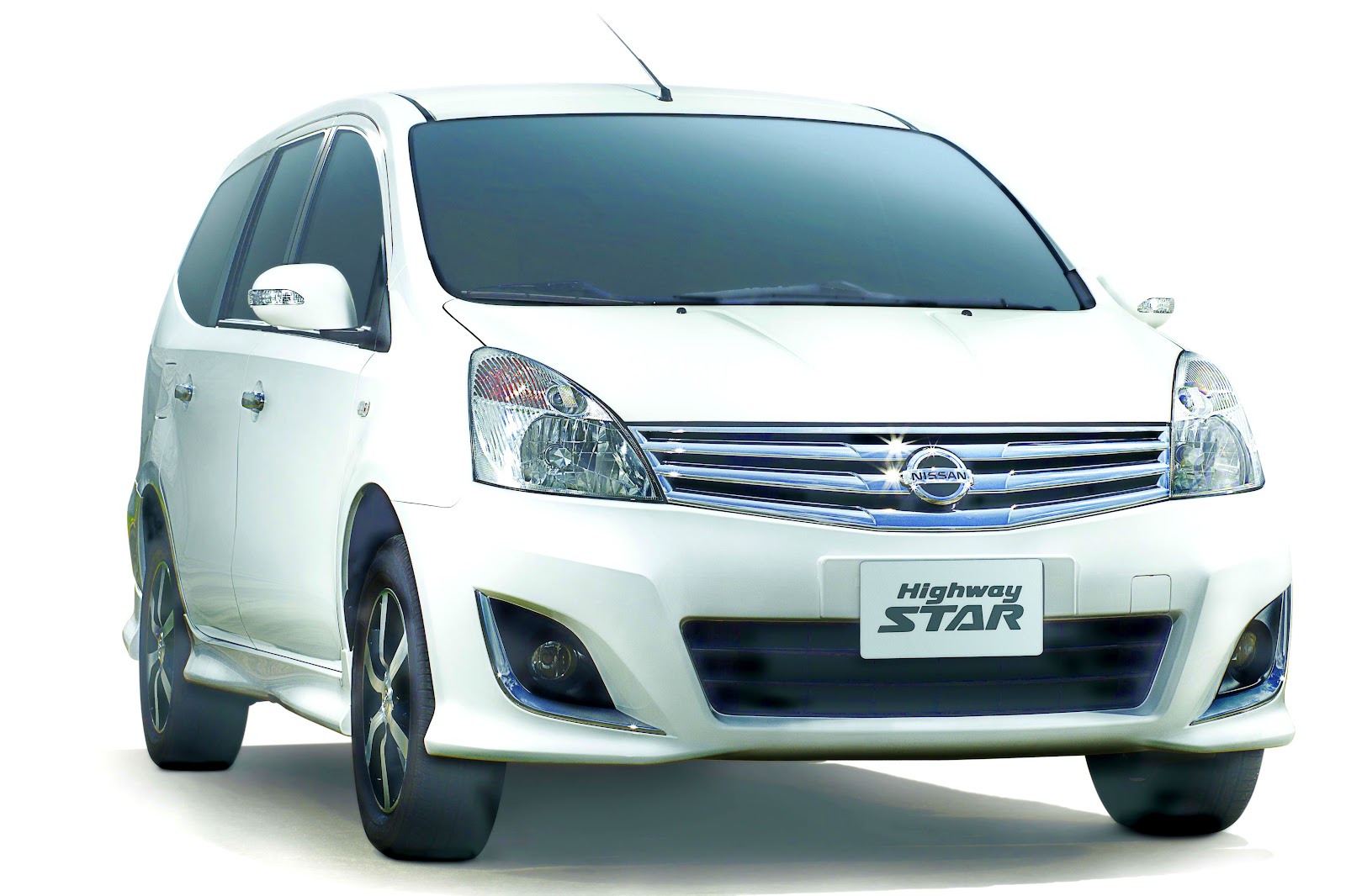 Nissan Grand Livina Nissan Grand Livina