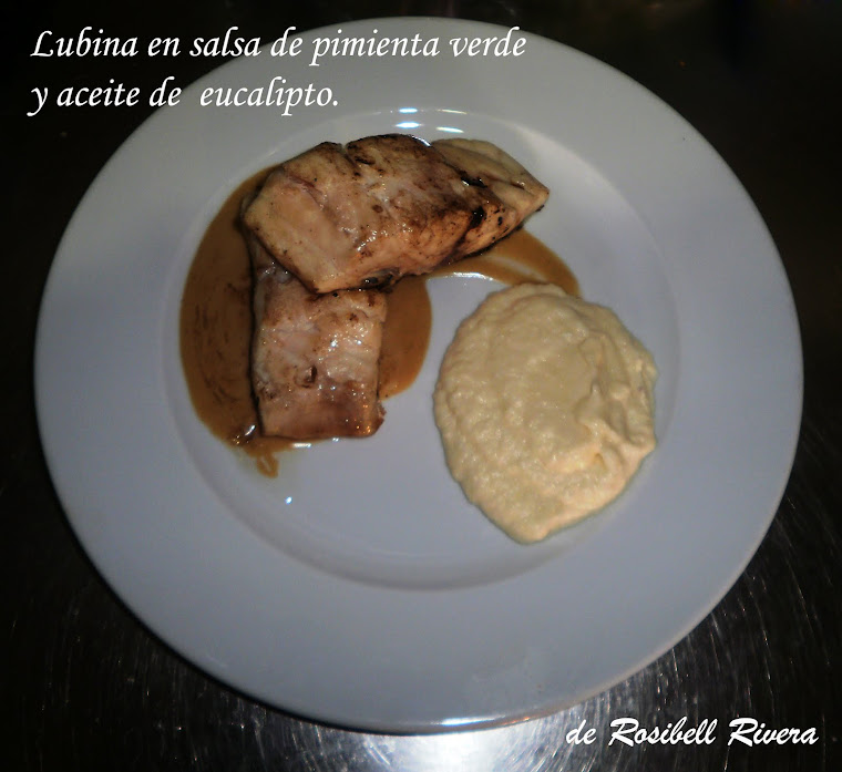 Lubina con puré de coliflor