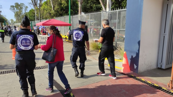 Ayuntamiento de Puebla colabora en la primera etapa de vacunación.