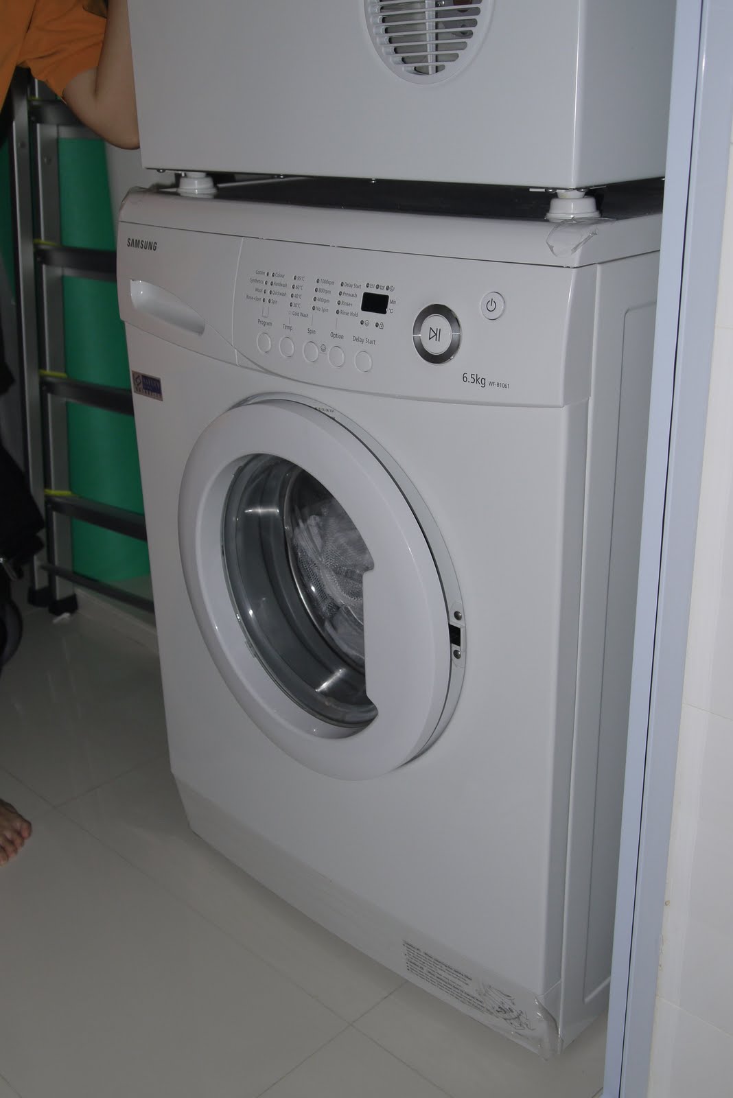 Kehan's Little World: Samsung Washing Machine & FP Dryer - S$500