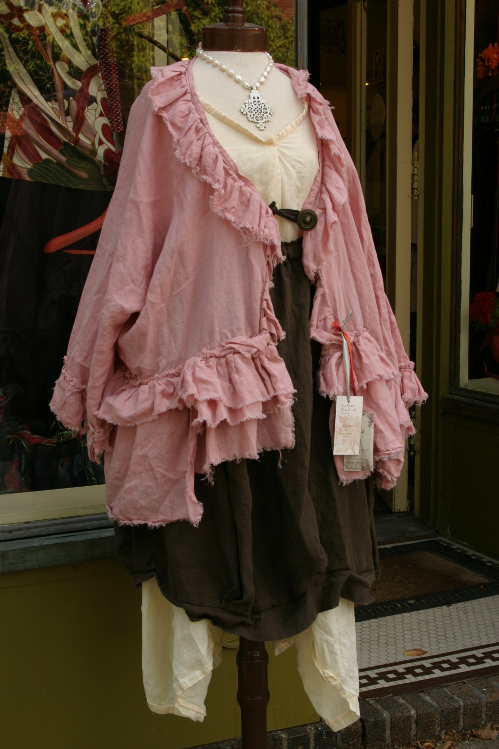 2 Chic Boutique: Trunk Show: Tina Givens Couture