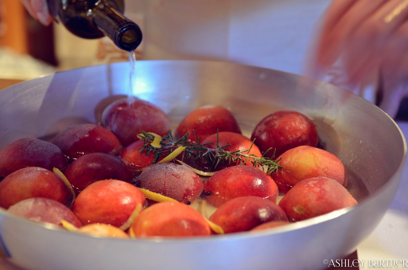 La Tavola Marche Summer Recipe Poached Peaches in White Wine & Rosemary