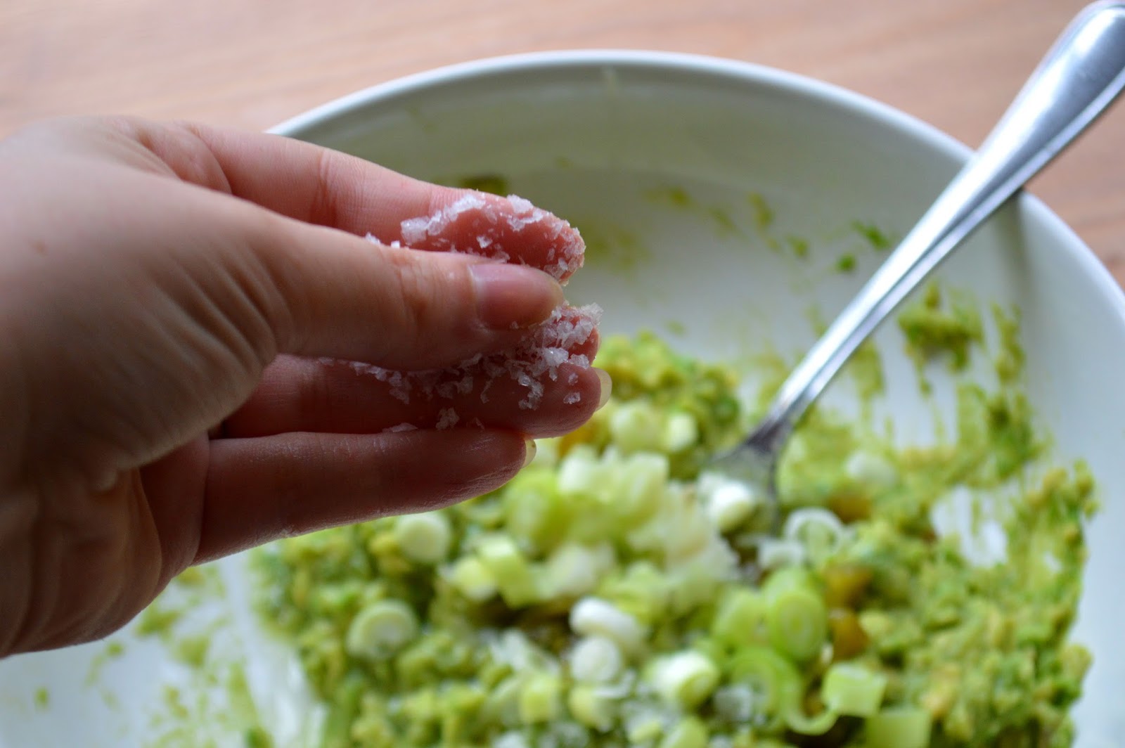 Eat clean pea guacamole To Mum