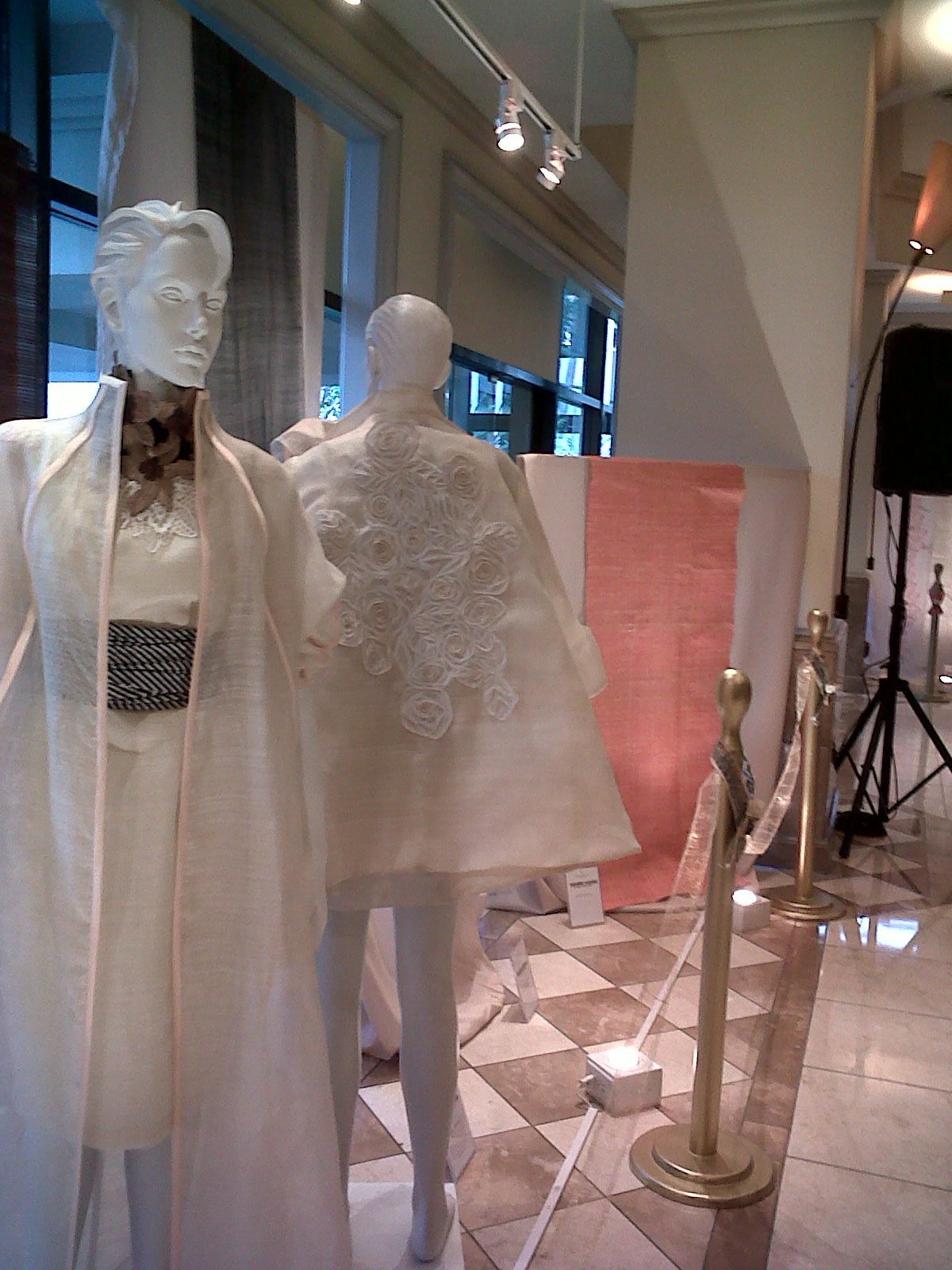 Life & Style Pineapple Handloom Fiber of Aklan Philippines