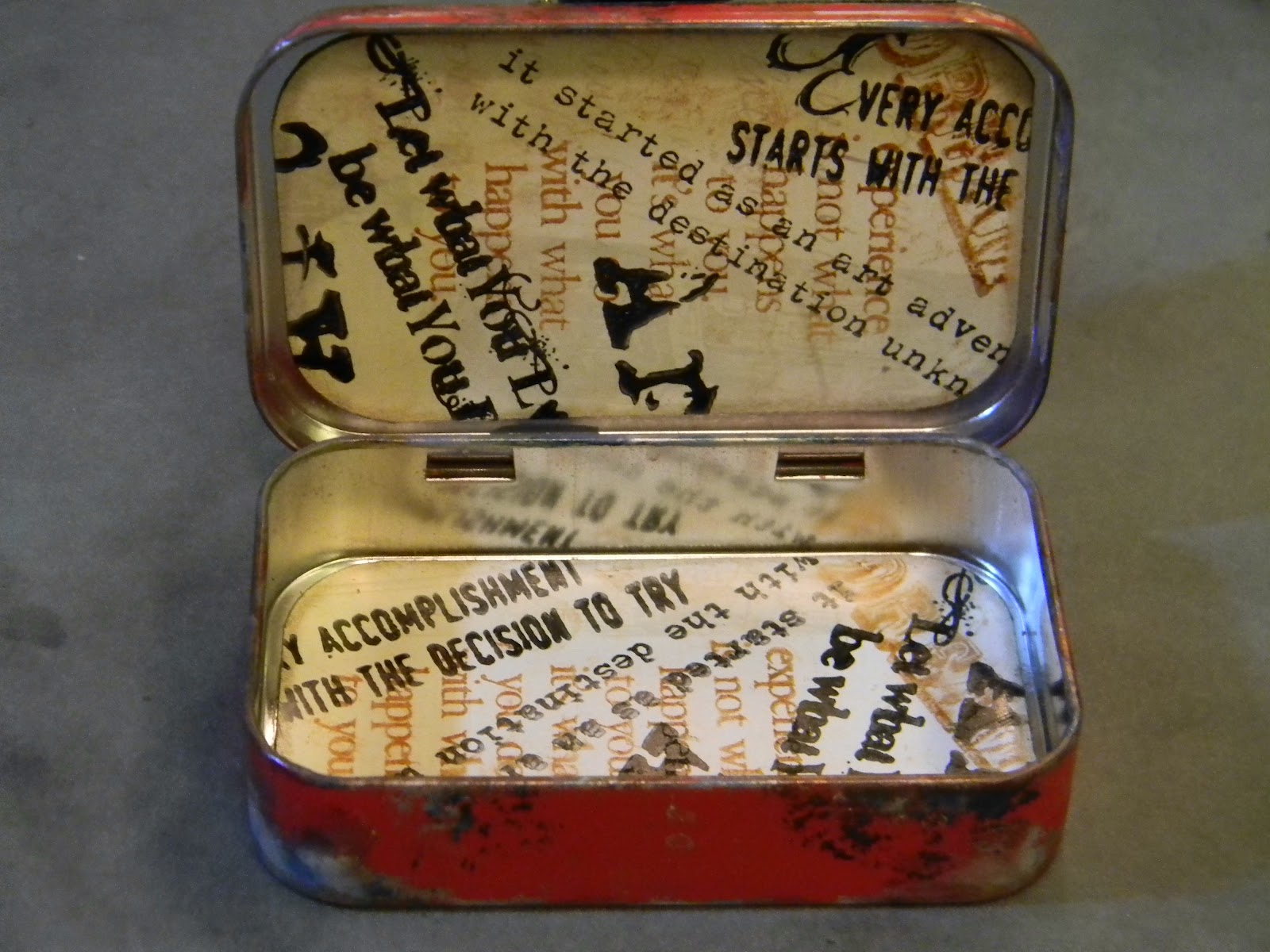 The Artful Maven Vintage Business Card Holder