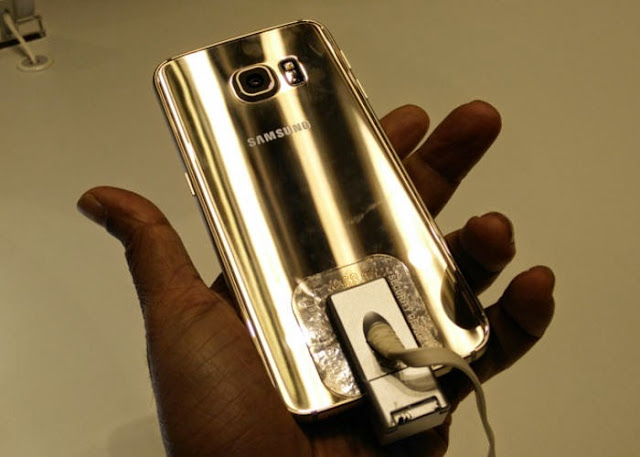 http://4.bp.blogspot.com/-66ixNMLbN9Y/VPUgEq1Yg9I/AAAAAAAAAAc/yQF-k2aPOZg/s1600/samsung-galaxy-s6-and-s6-edge-5.jpg