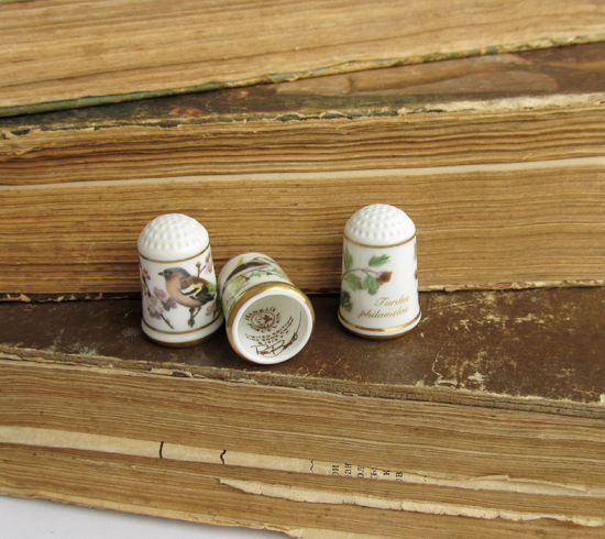 наперстки, Thimbles 