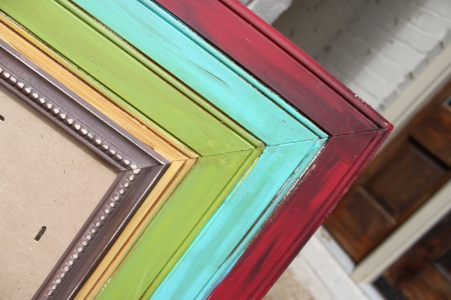 Delta Girl Distressed Frames: fun beadboard frame colors...
