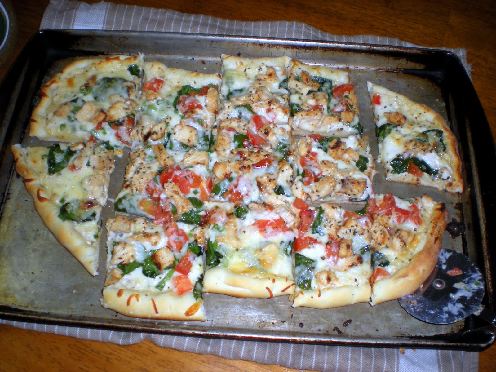 Swavory Stuff Chicken Alfredo Pizza