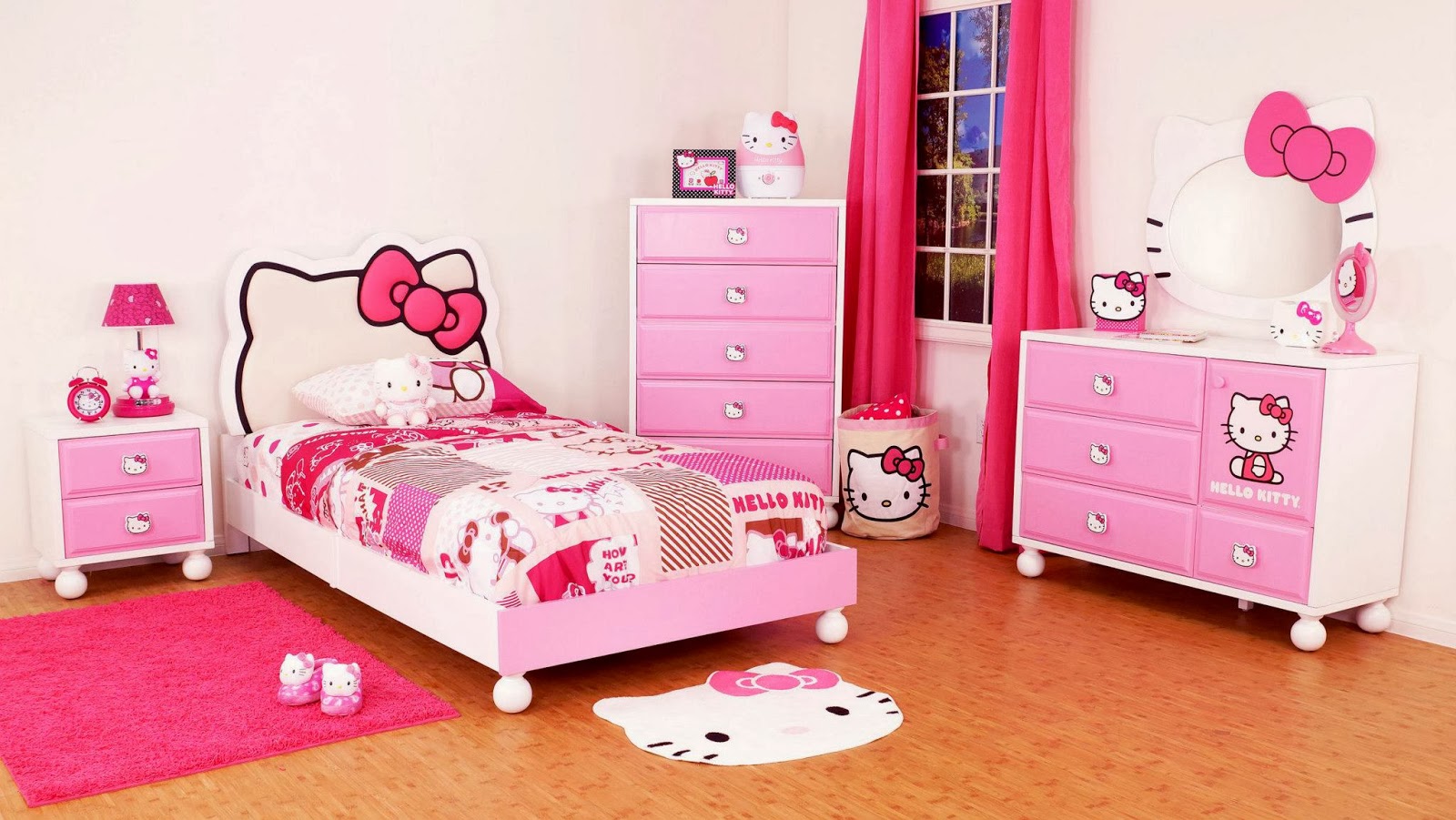 Desain Kamar Tidur Hello Kitty