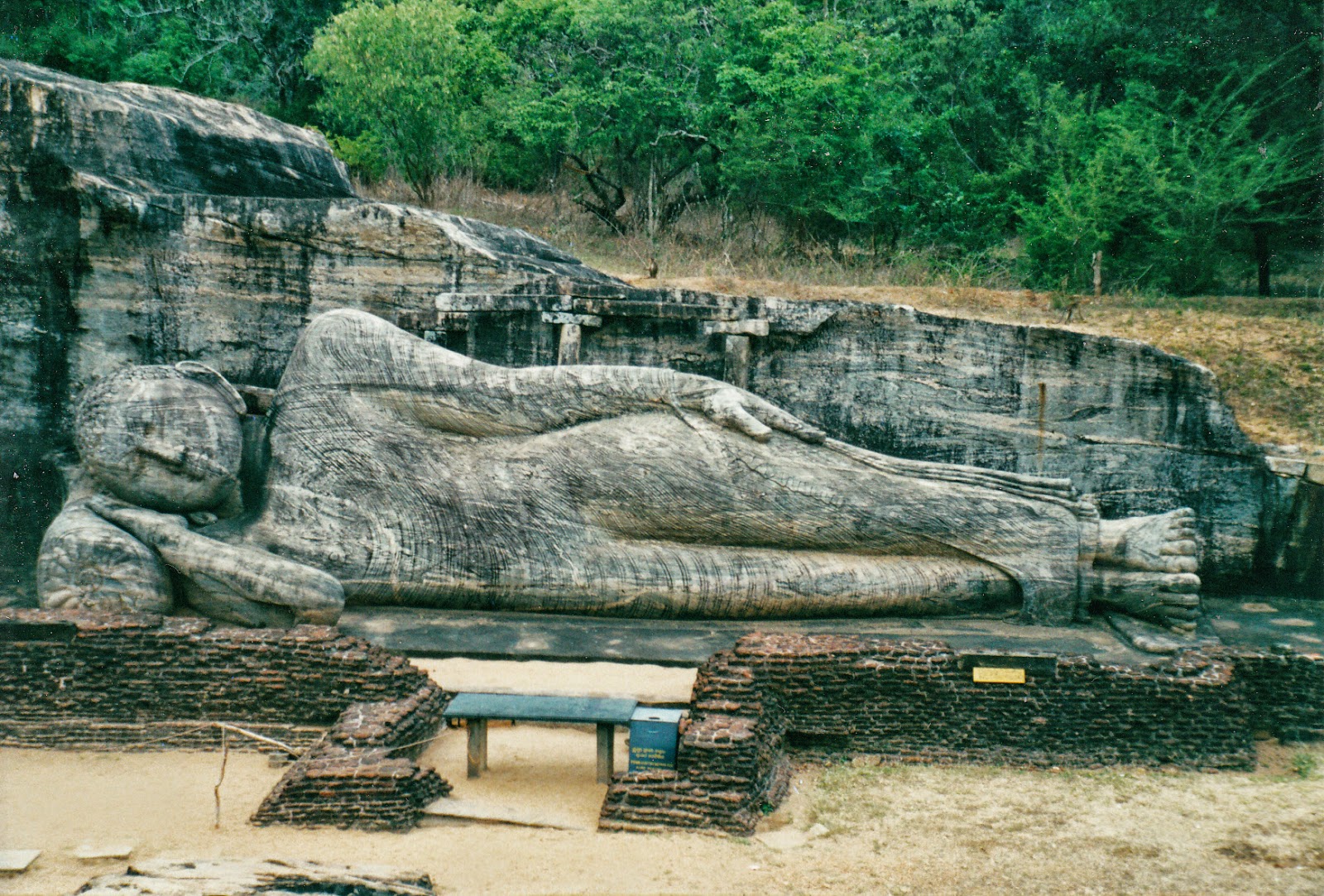 Gal Vihara