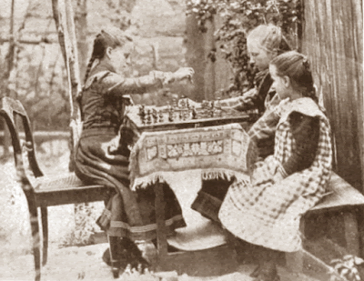 Niñas de Halberstadt jugando al ajedrez en 1910