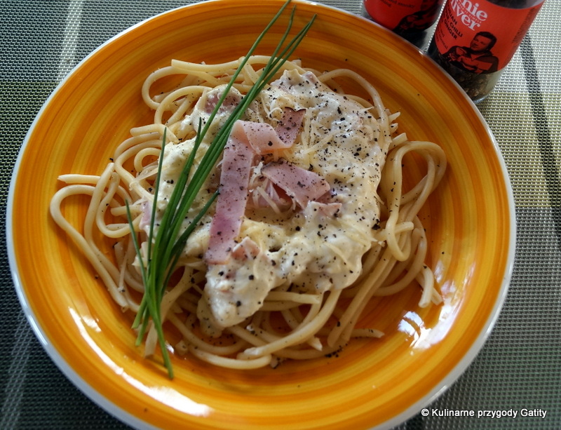 Najprostszy sos serowy do makaronu Kulinarne przygody Gatity przepisy pełne smaku