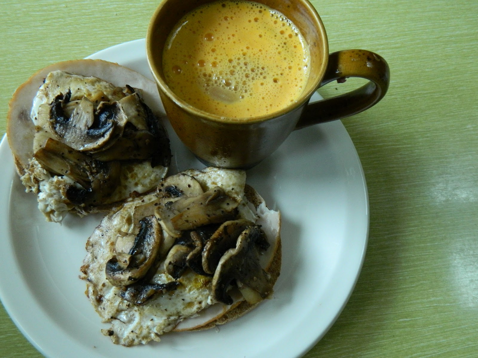 Recipe, Travel and Family Blog Purple Oven Mitt Turkey Mushroom