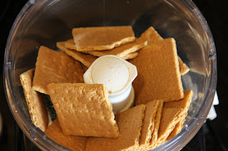 graham cracker pieces in a food proccessor