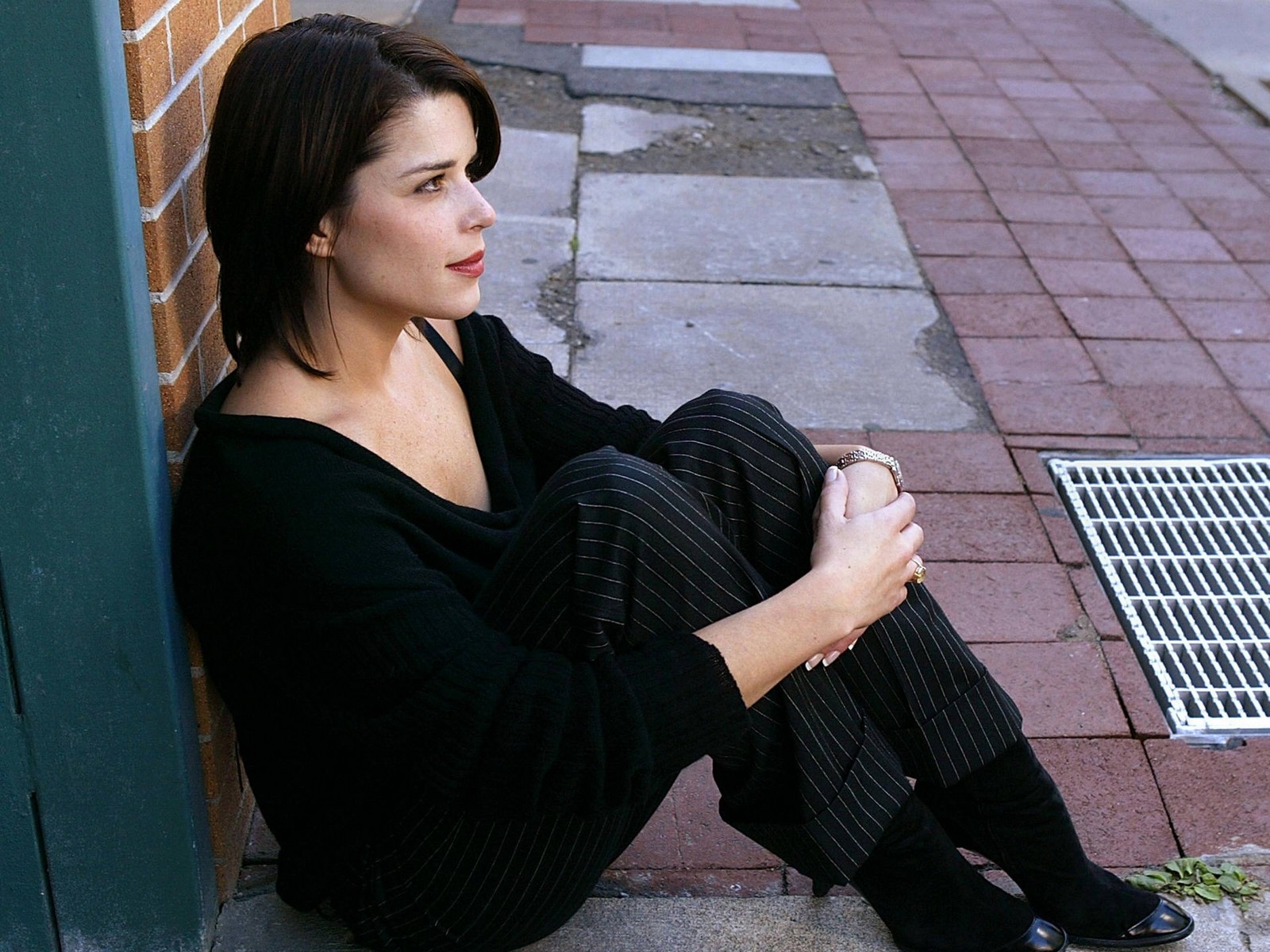 Filmovízia: Neve Campbell [Wallpaper]