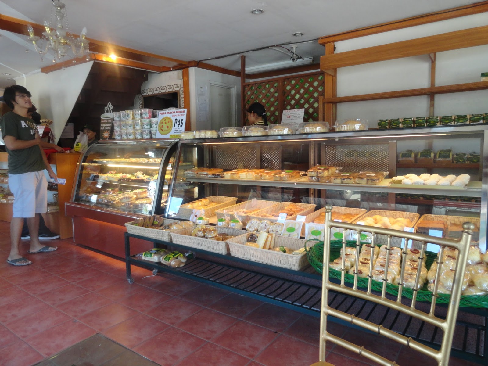 La Dolce Vita A Charming Affordable Coffee Shop/Bakery in Davao )