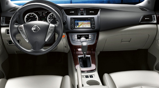 Novo+Nissan+Sentra+2013+2014+seda+interior+painel.jpg