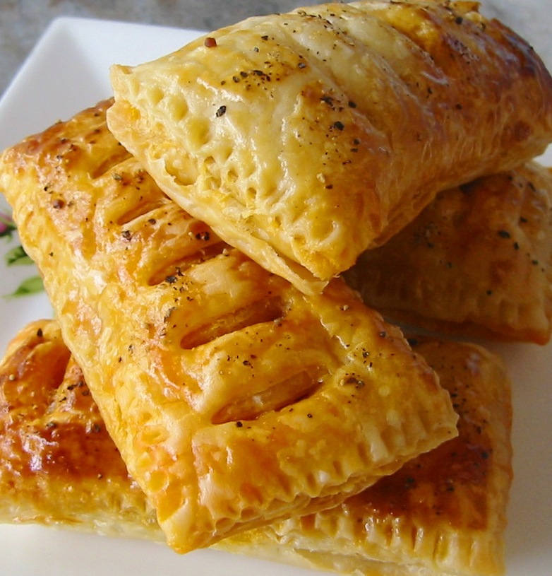 My Kuali Sardine puff