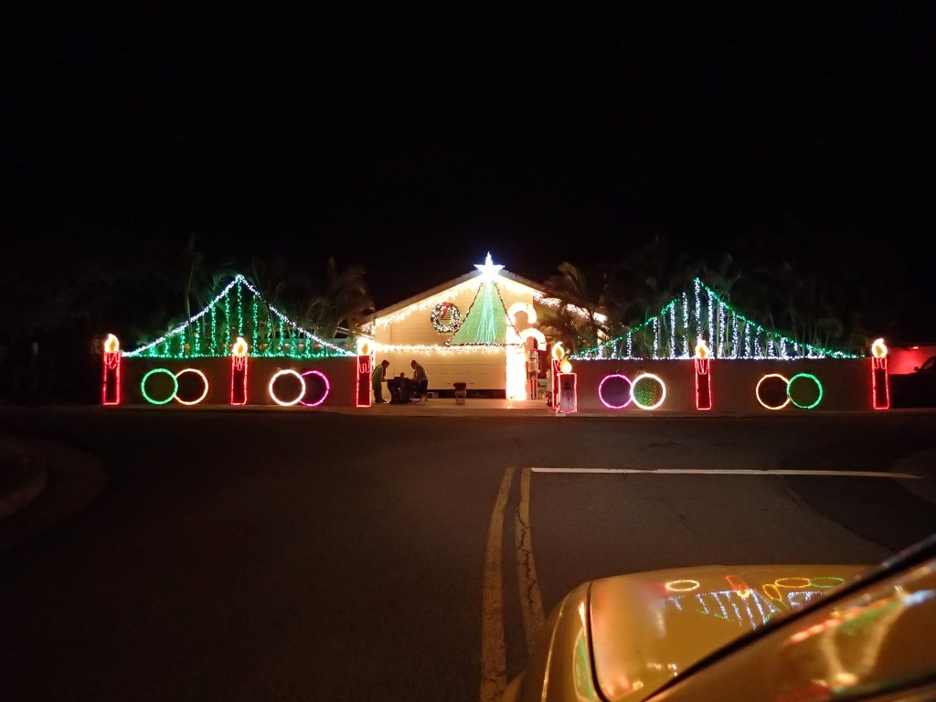 The Journey of Dave: Christmas Lights Around Oahu
