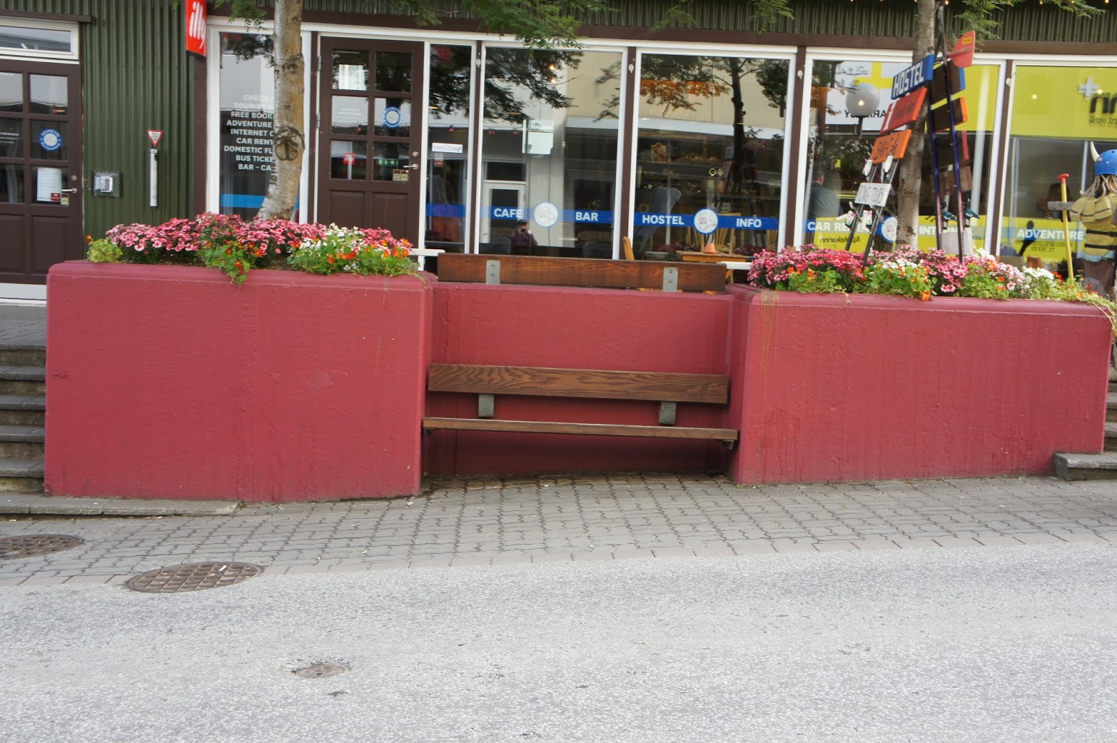 Akureyri�de Tek Başına Geçirilen Keyifli Bir Gün Banu�nun Yolları