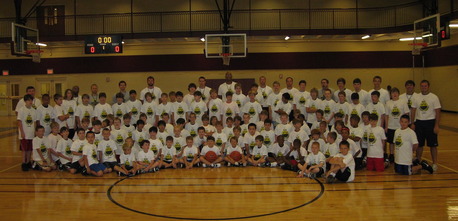 Elite Hoops Basketball NIKE/Elite Hoops Camp Invades Hendersonville for the 1st Time!