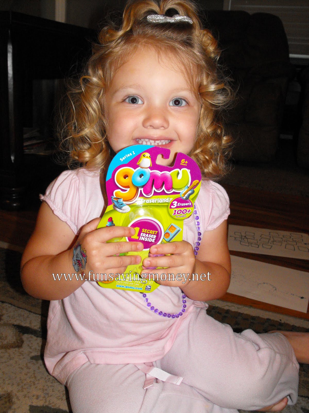 Gomus Erasers