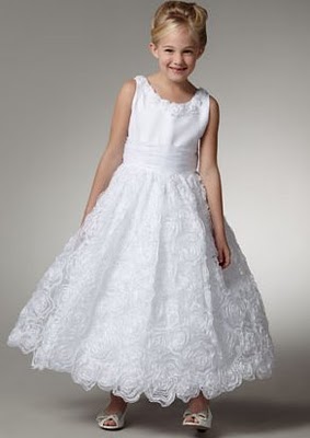 Vestidos Blancos para Niñas y Adolescentes