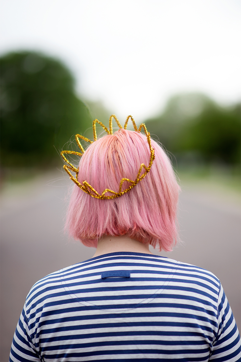 Gold Crown - littleladylittlecity.com Gold Crown - littleladylittlecity.com