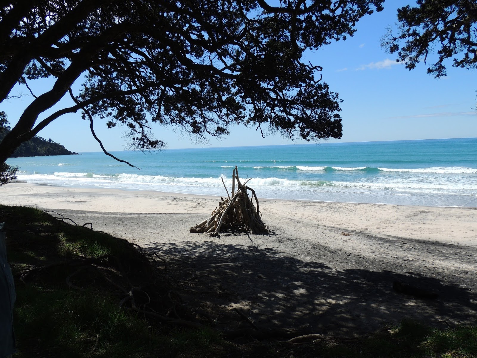 THE ROAD TAKEN Waihi Beach Orokawa Bay Hike + Flat White Cafe