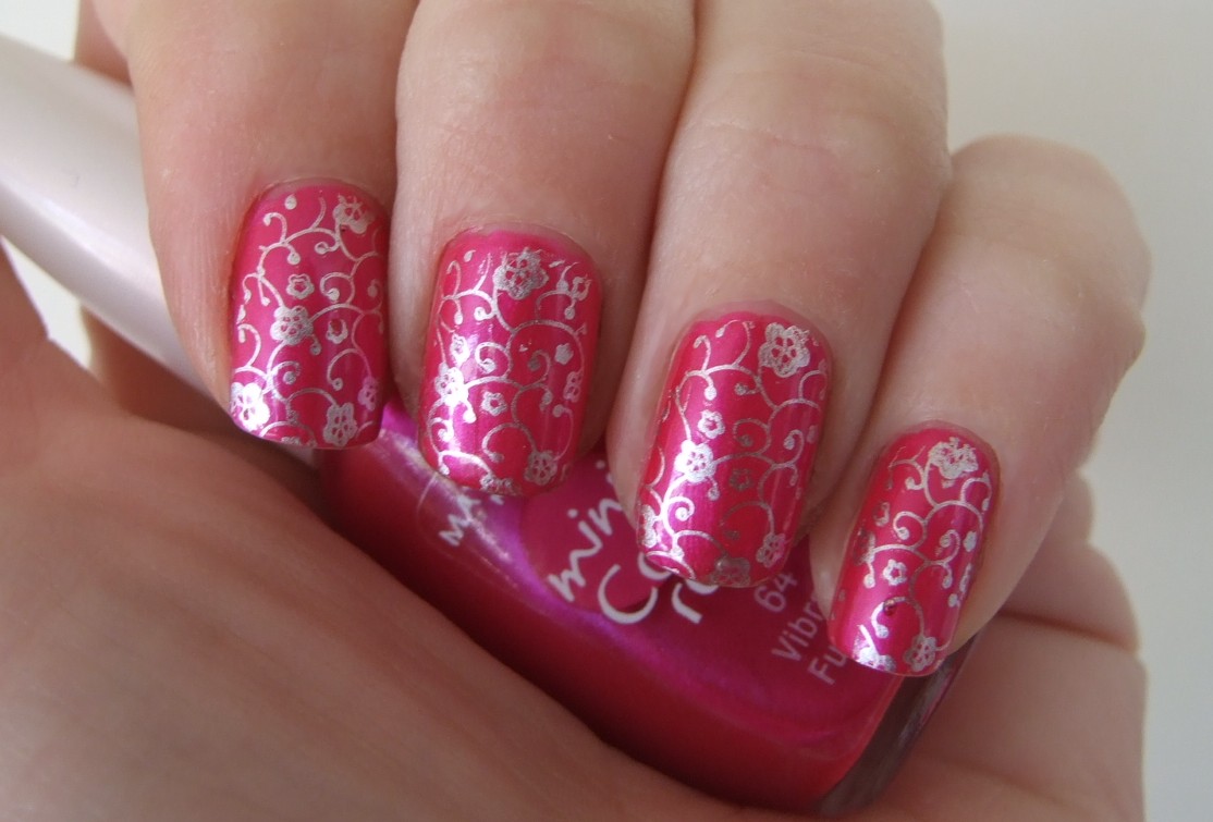 1. Fuschia Pink and Gold Glitter Nail Design - wide 7