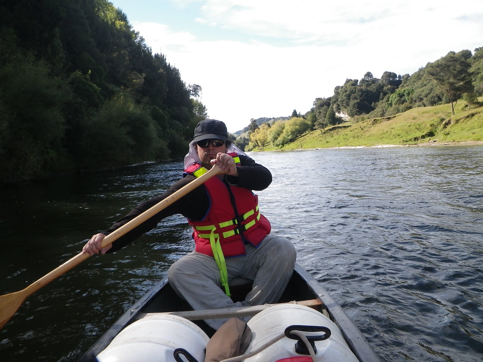 Brad and Catherine in New Zealand Whanganui River Canoe Trip