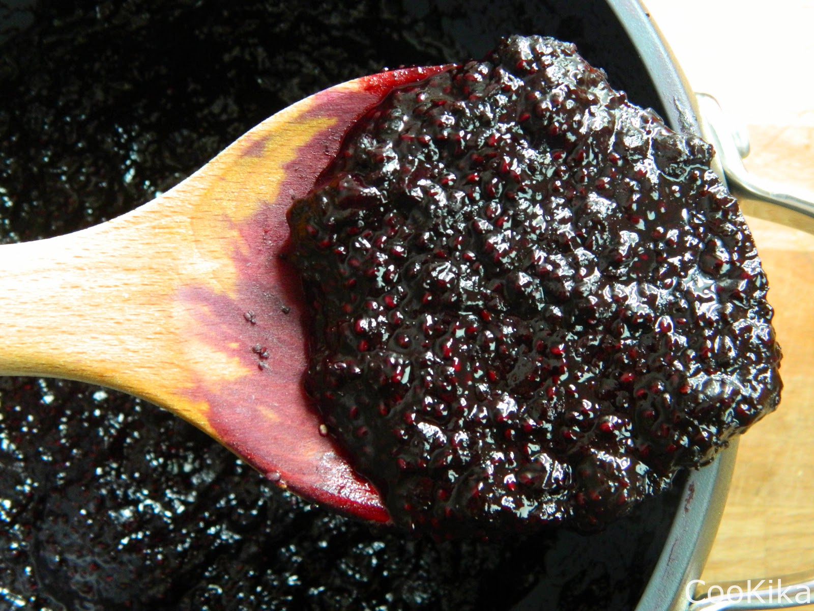 Blueberry jam chia seeds