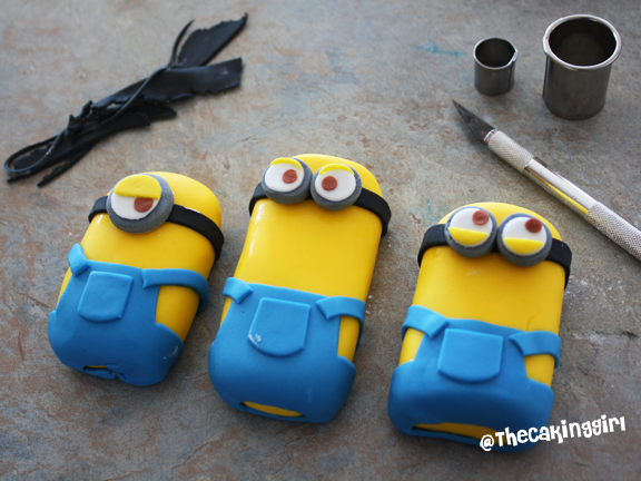 Fondant Minion Cake Toppers Fondant Minion Cake Toppers