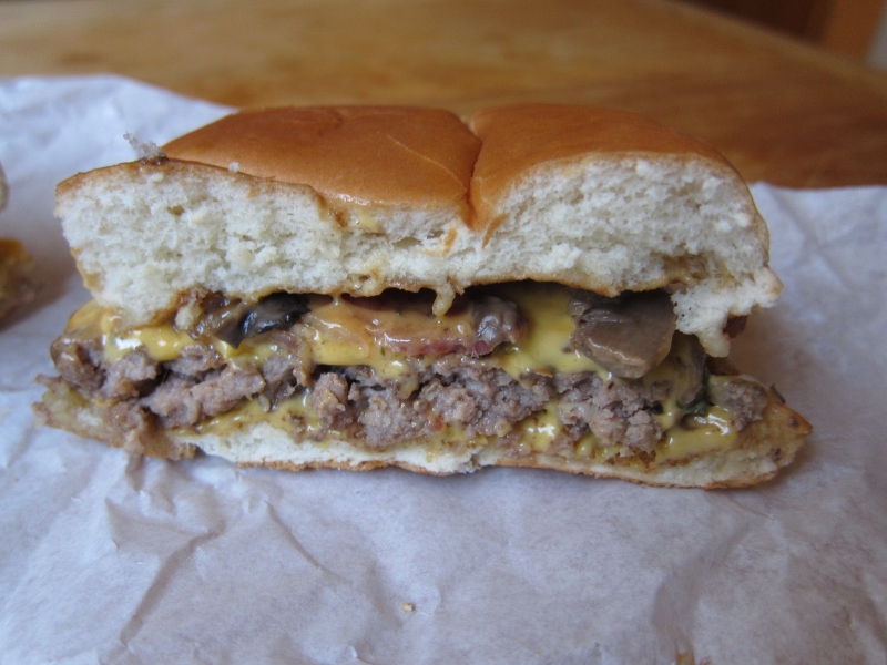 Review Wendy's Bacon Portabella Mushroom Melt Brand Eating