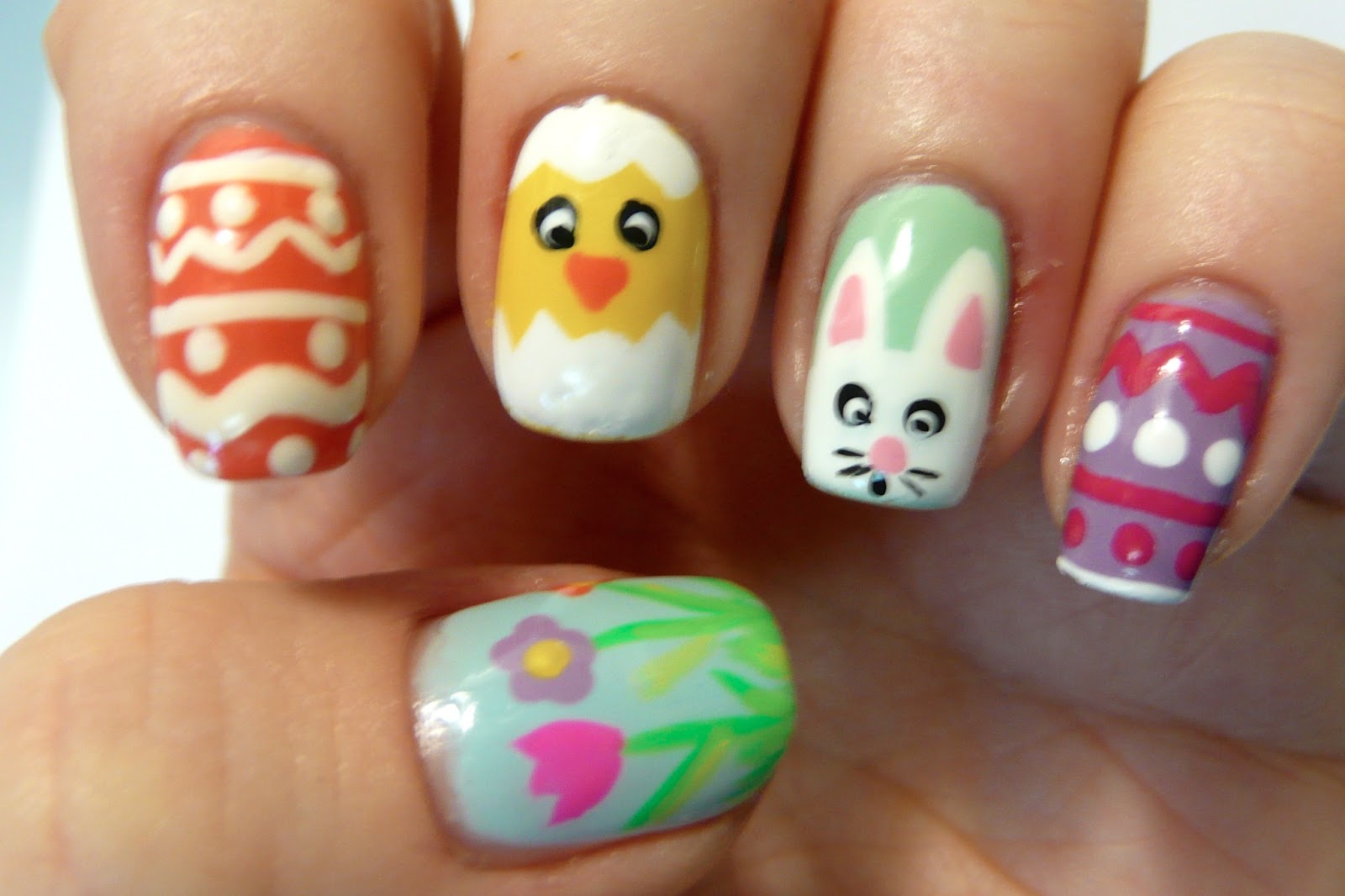 Hope you guys have some fun with your Easter nail designs, if you have 