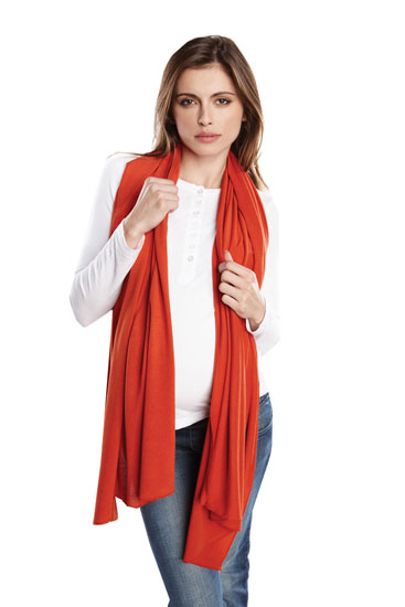 Autumn maternity clothes Autumn & Eve Maternity is an online maternity fashion shop based in Orange County. With OC as the source of our inspiration, we bring the casual, cute, and sexy attitude of the city into every one of .