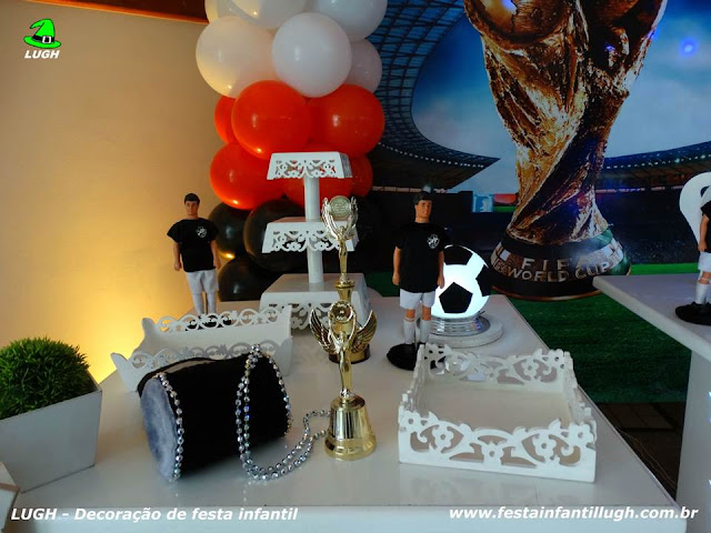Tema Futebol - Decoração provençal simples - Detalhes imagem 04 Decoração Futebol para mesa de aniversário