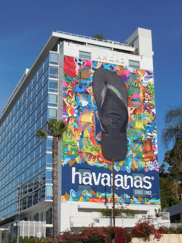 Giant Havaianas flip-flops billboard Andaz Hotel Havaianas flip flops Andaz Hotel billboard