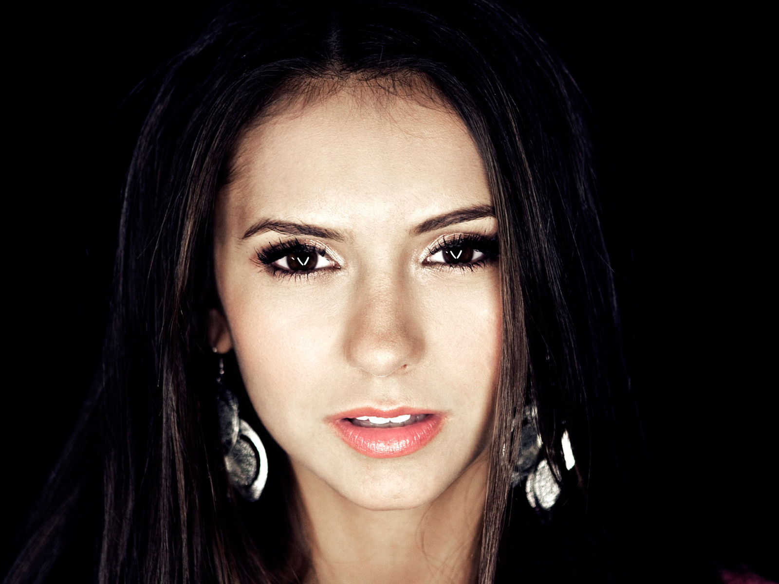 http://4.bp.blogspot.com/-6MKU80kPgHs/T7QariDOHMI/AAAAAAAAAts/3rvXneJDgXo/s1600/nina.jpg