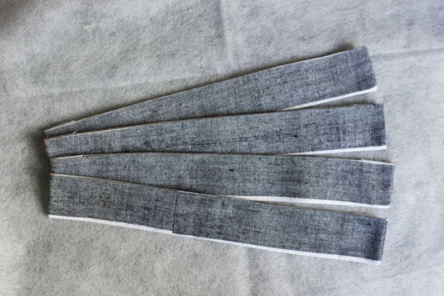 Chromatophobic Reversible Cot Bumper Tutorial