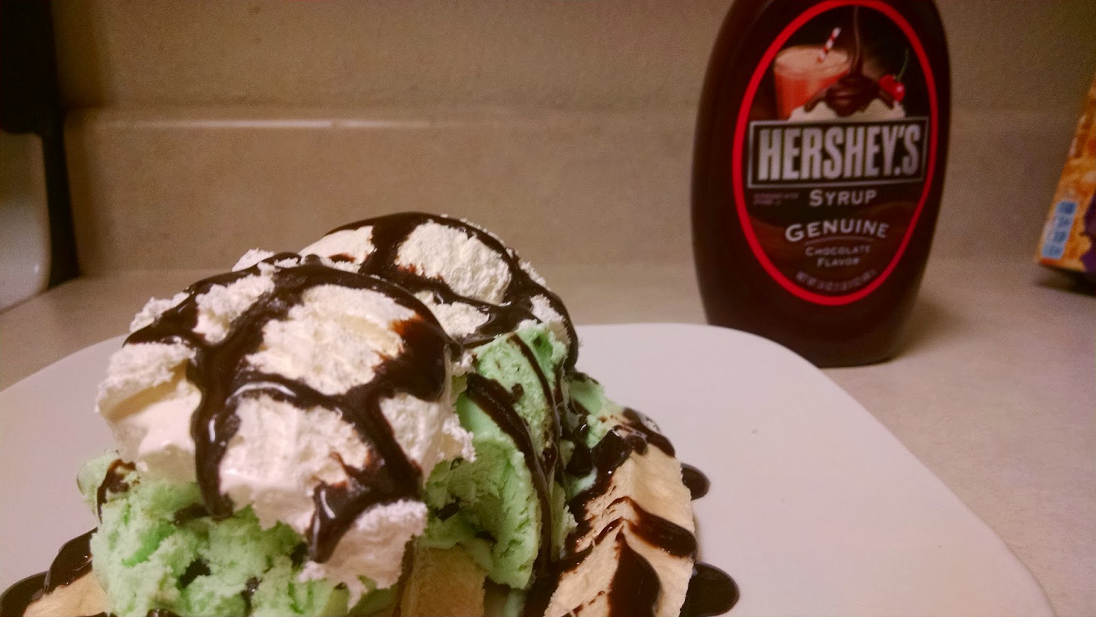 Featured image of post How to Make Mint Chocolate Chip Banana Split